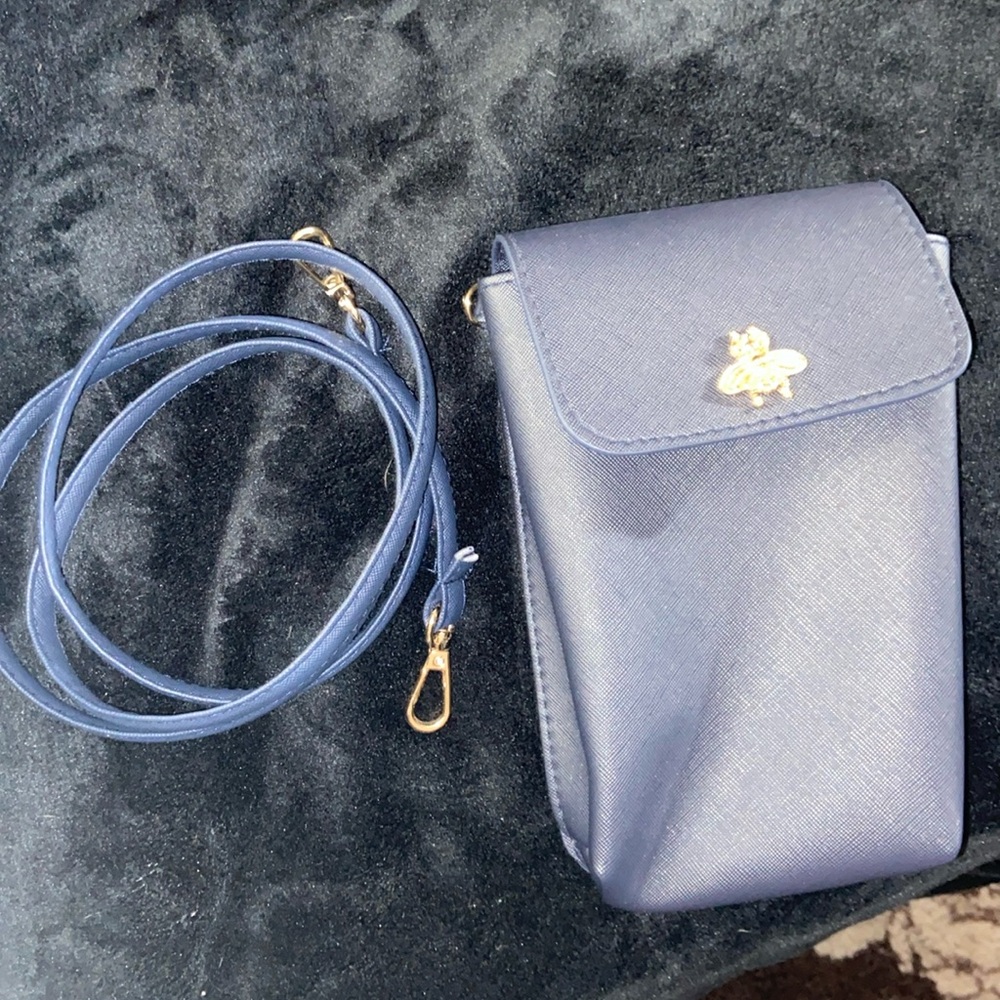 Avenue 9 navy blue leather crossbody purse